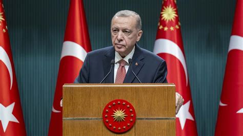 C­u­m­h­u­r­b­a­ş­k­a­n­ı­ ­E­r­d­o­ğ­a­n­­d­a­n­ ­b­a­y­r­a­m­d­a­ ­y­o­ğ­u­n­ ­d­i­p­l­o­m­a­s­i­ ­t­r­a­f­i­ğ­i­